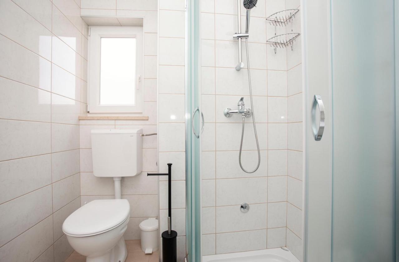 Studio Apartman Amalie Pazin Ngoại thất bức ảnh